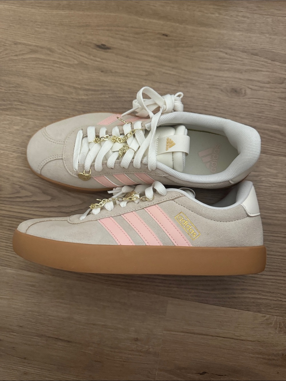 NEW adidas Women's Suede Platform Sneakers in Cream & Pink- NEVER BEEN WORN